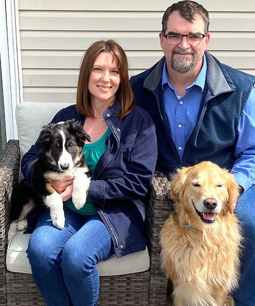 Scott & Jennifer Joyce. Dog Trainer in your local area